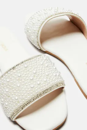 Amozae-All In The Details Sandals - White