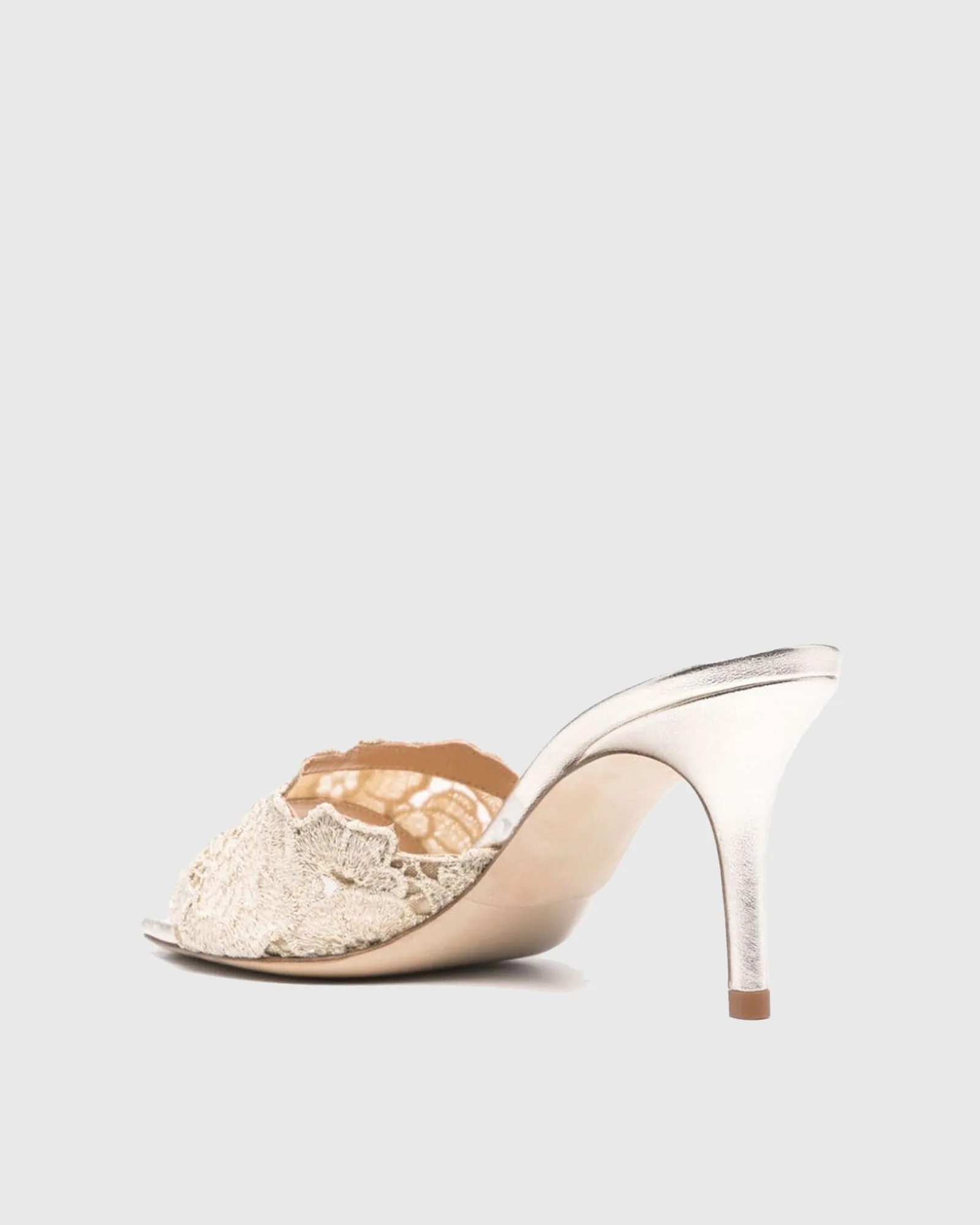 Eva Lace Sandals In Apricot