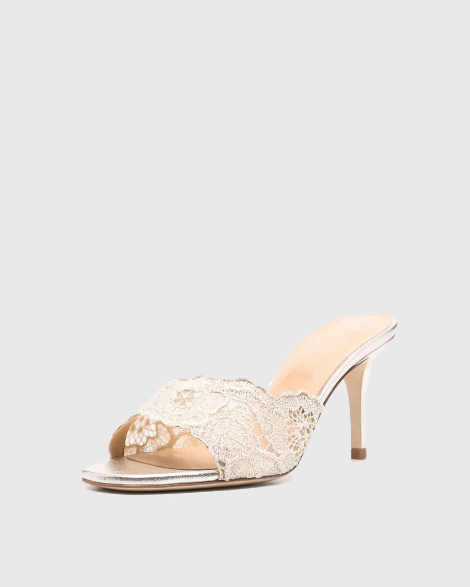 Eva Lace Sandals In Apricot