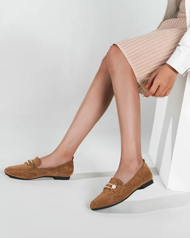 Flat Loafers With Metal Decor - Brown