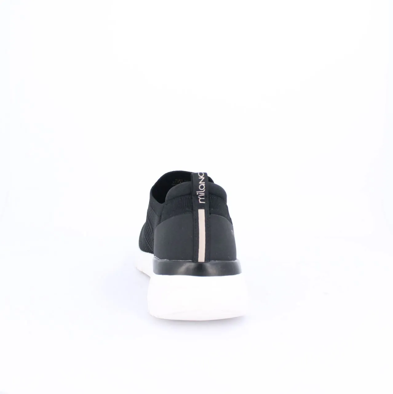 GIKA-Trainers-BLACK
