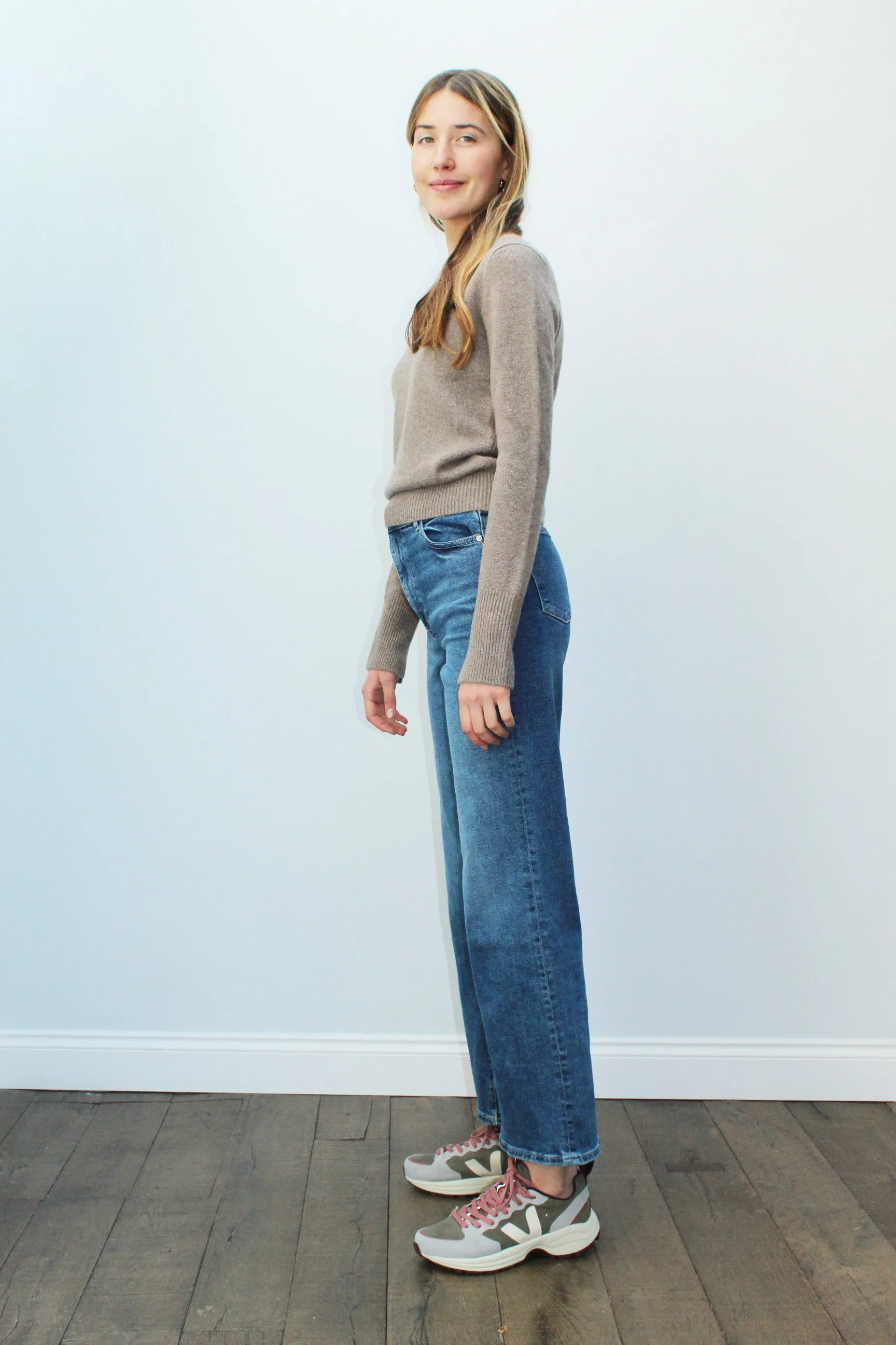 JOSEPH V-neck Pure Cashmere in Taupe