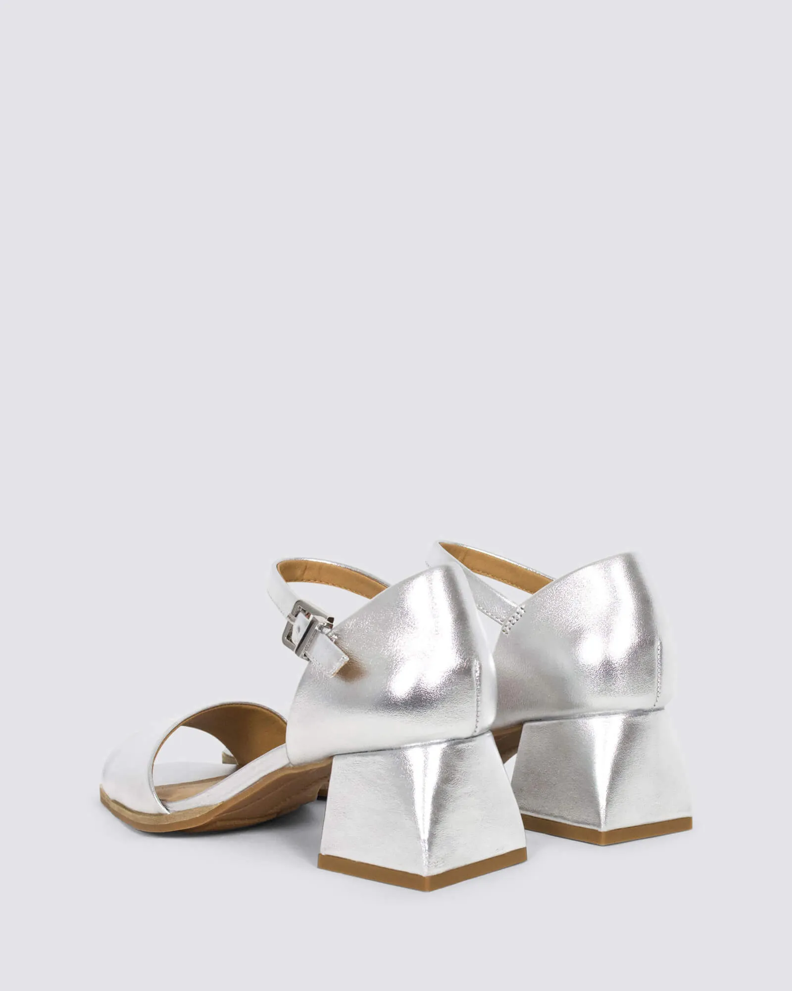 KISS BLOCK HEELS SILVER LEATHER