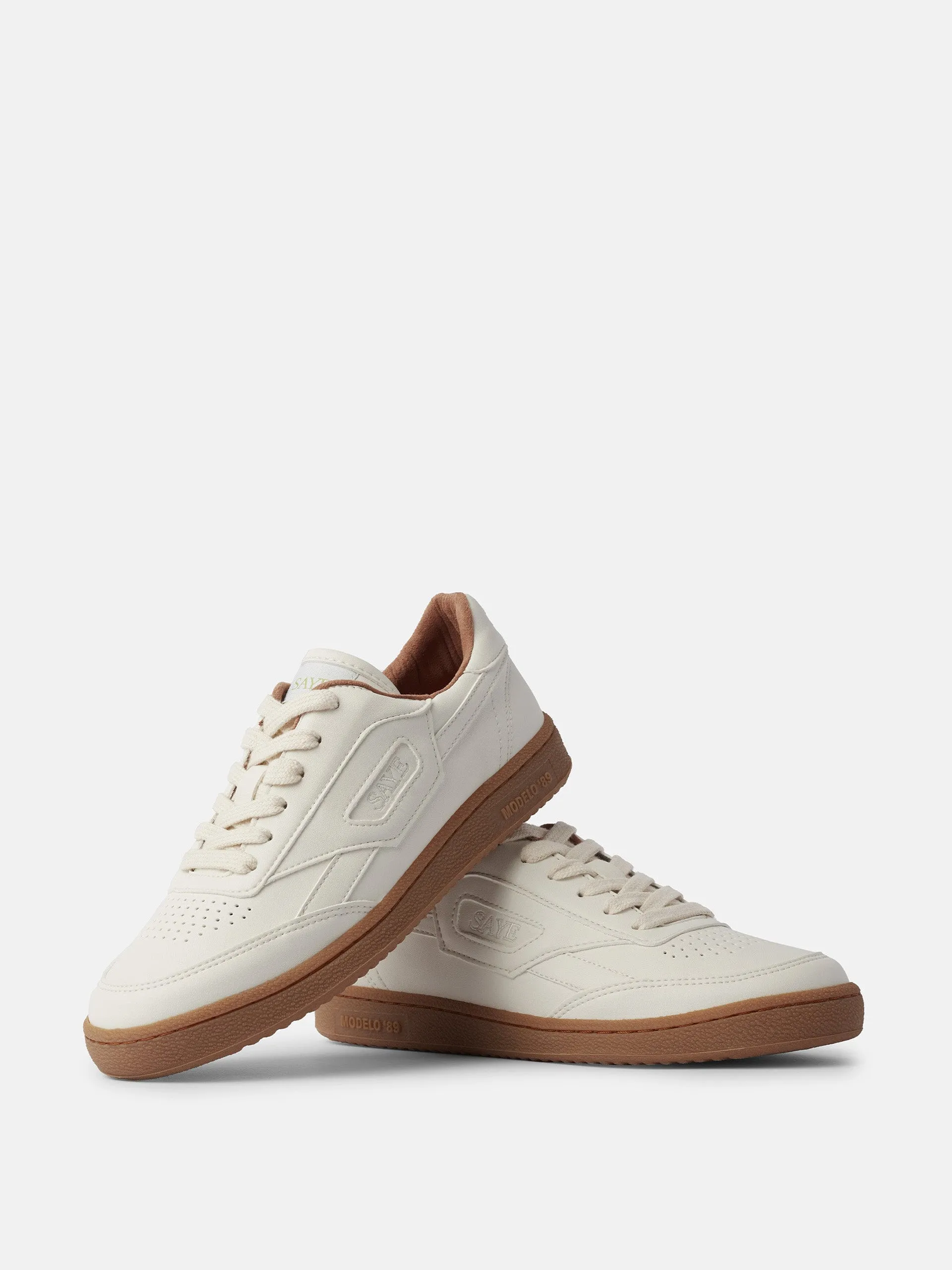 Modelo ’89 trainers in Caramel