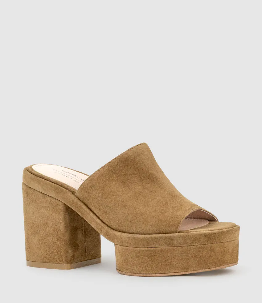 RASCAL90 Exaggerated Platform Slide in Tawny Suede