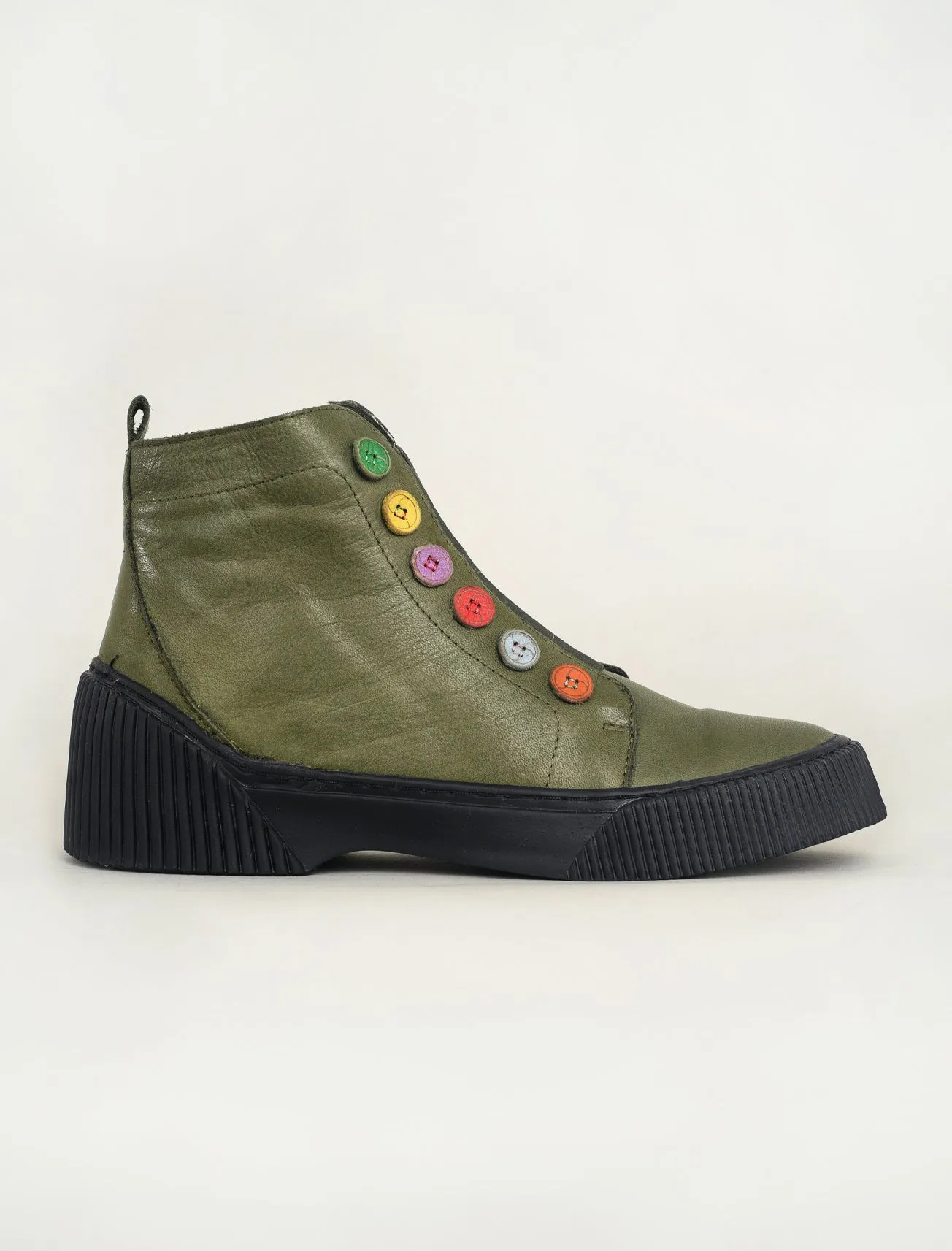 Tina Boot, Olive