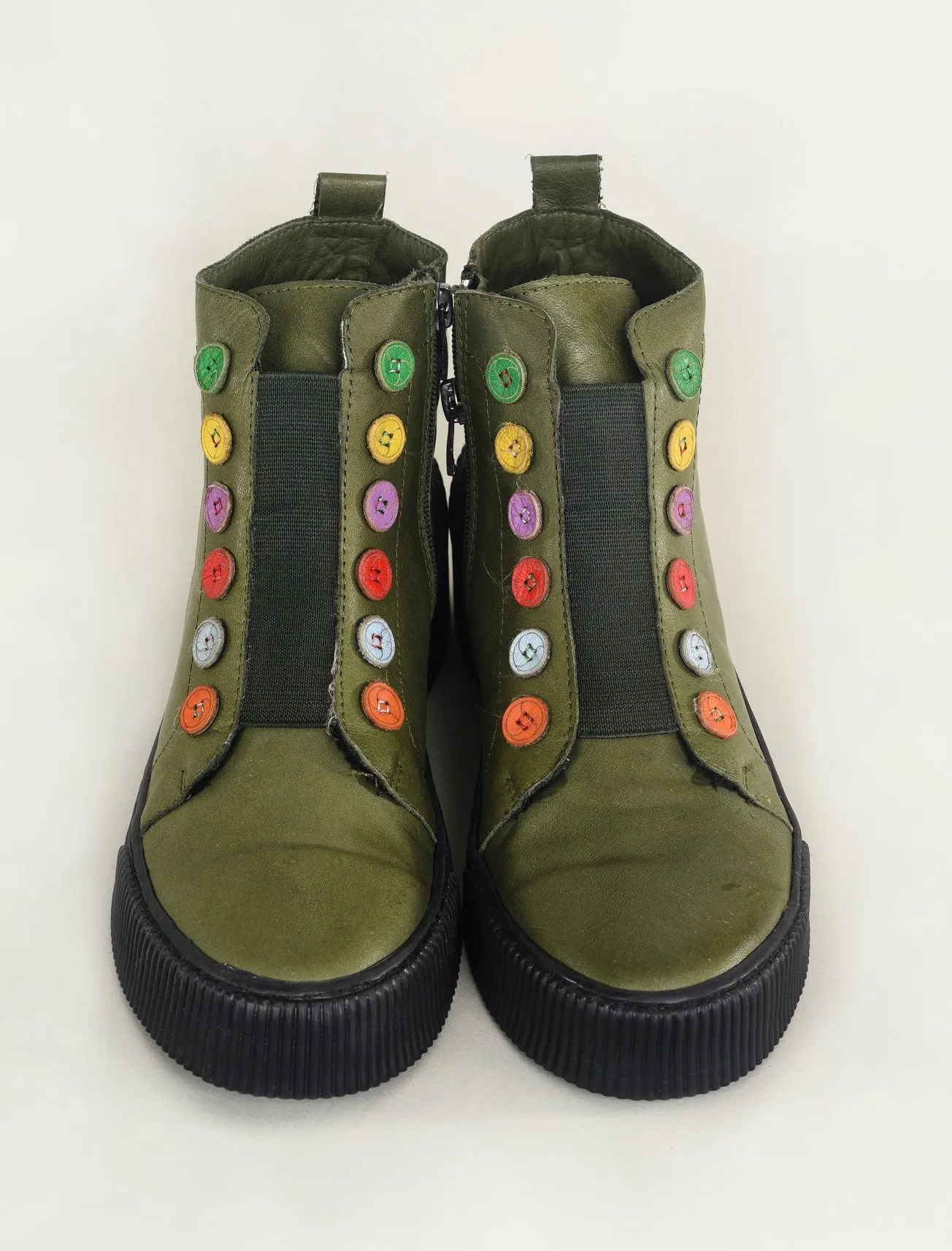 Tina Boot, Olive