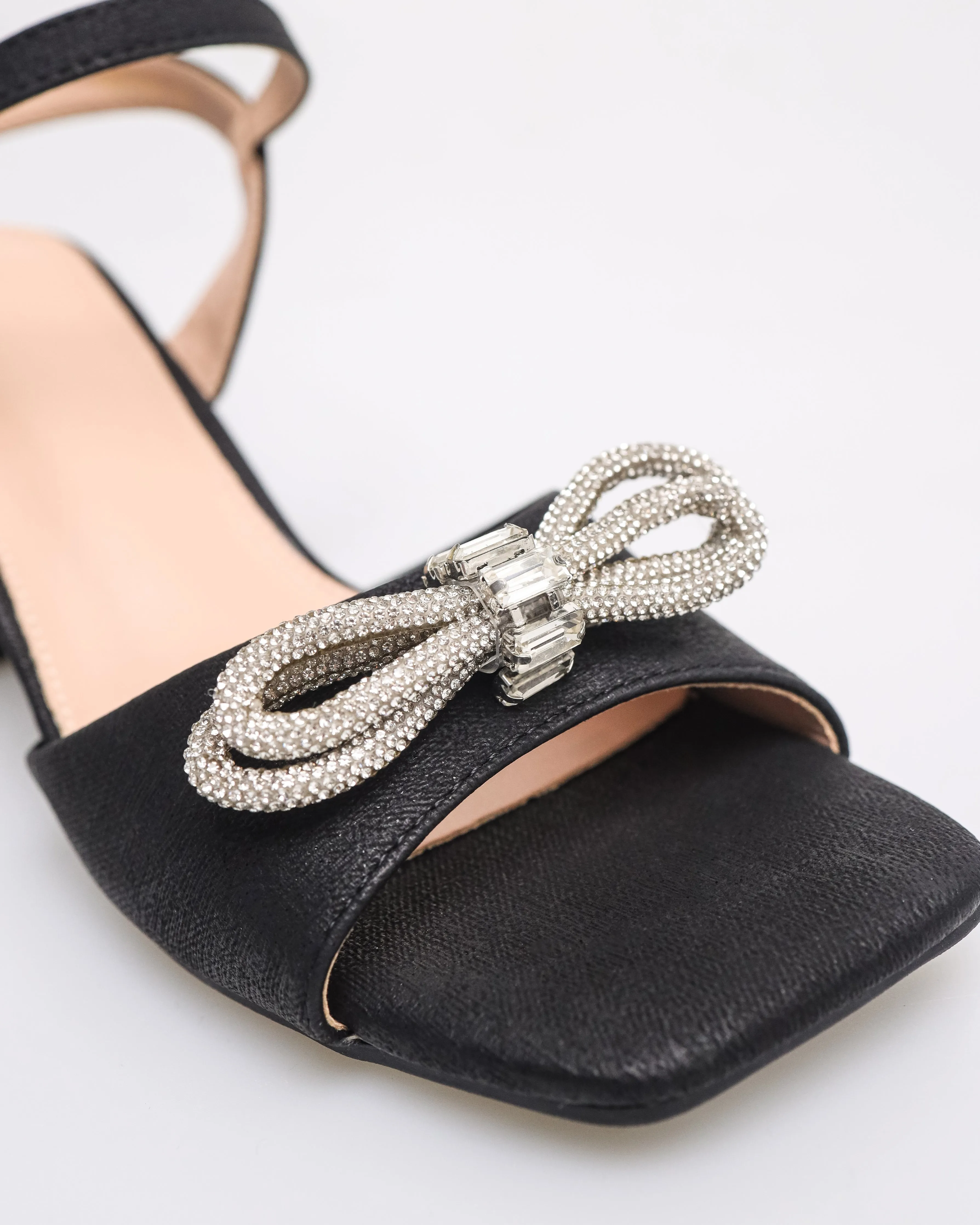 Tomaz NN378 Ladies Crystal Ribbon Heels