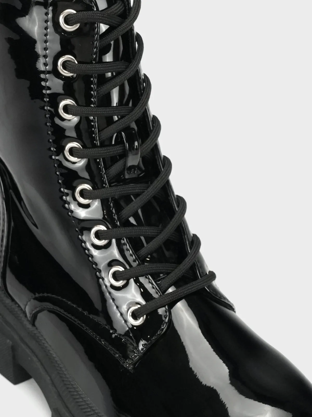 Womens "CEPOS"Laced Up Round Toe Boots